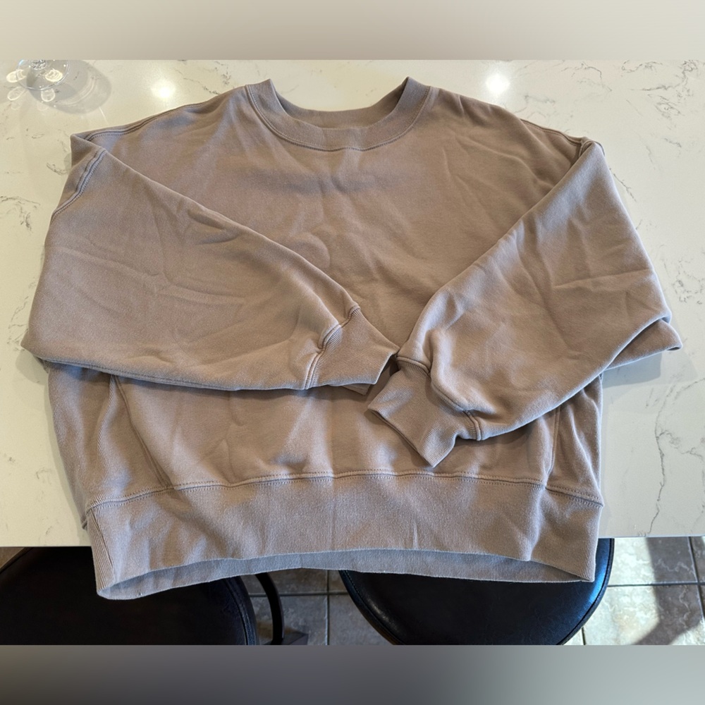 Abercrombie and Fitch Essential Sunday Light Brown Crewneck Sweatshirt, size XL